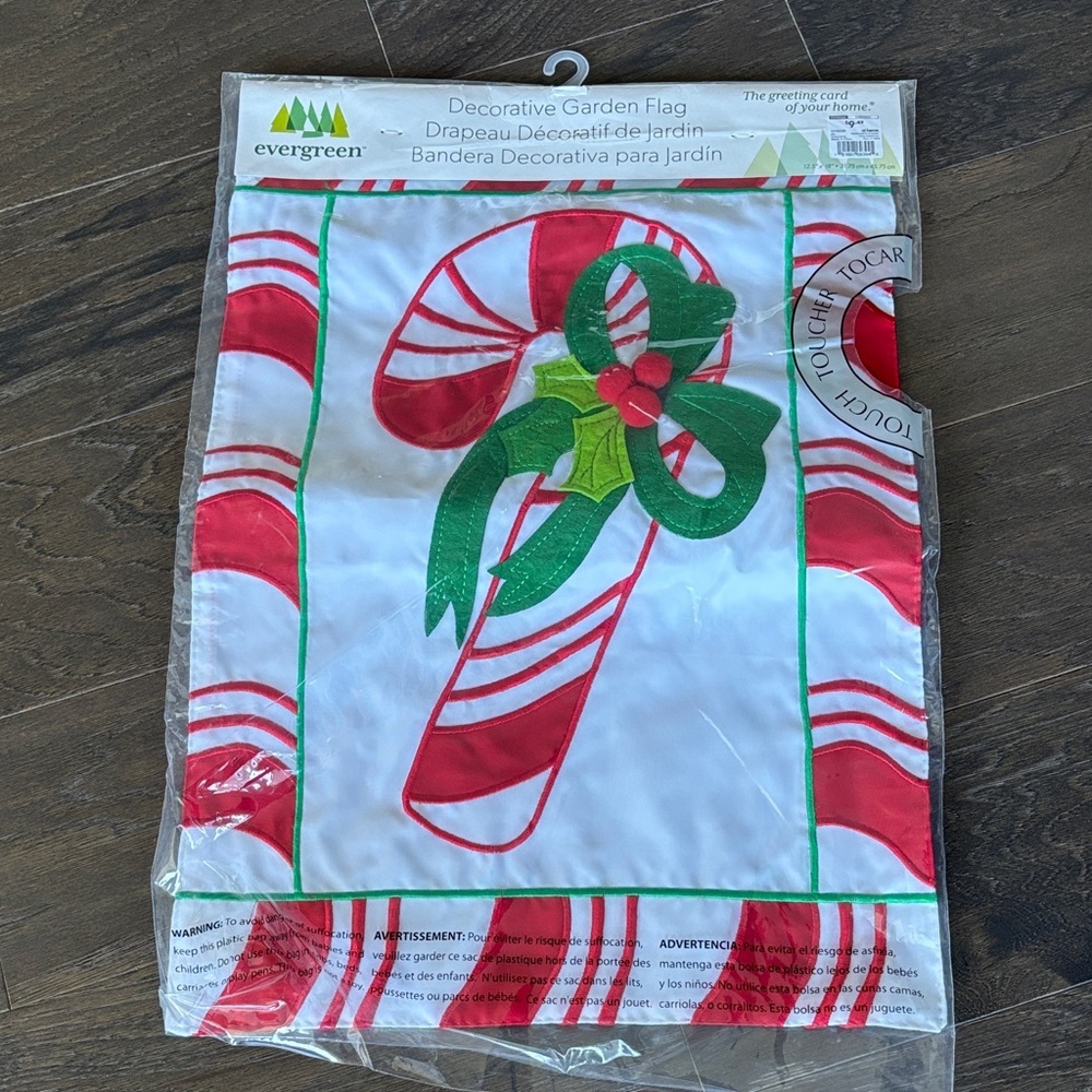 Evergreen Outdoor decorative garden flag,candy cane,Christmas embroidered stitch